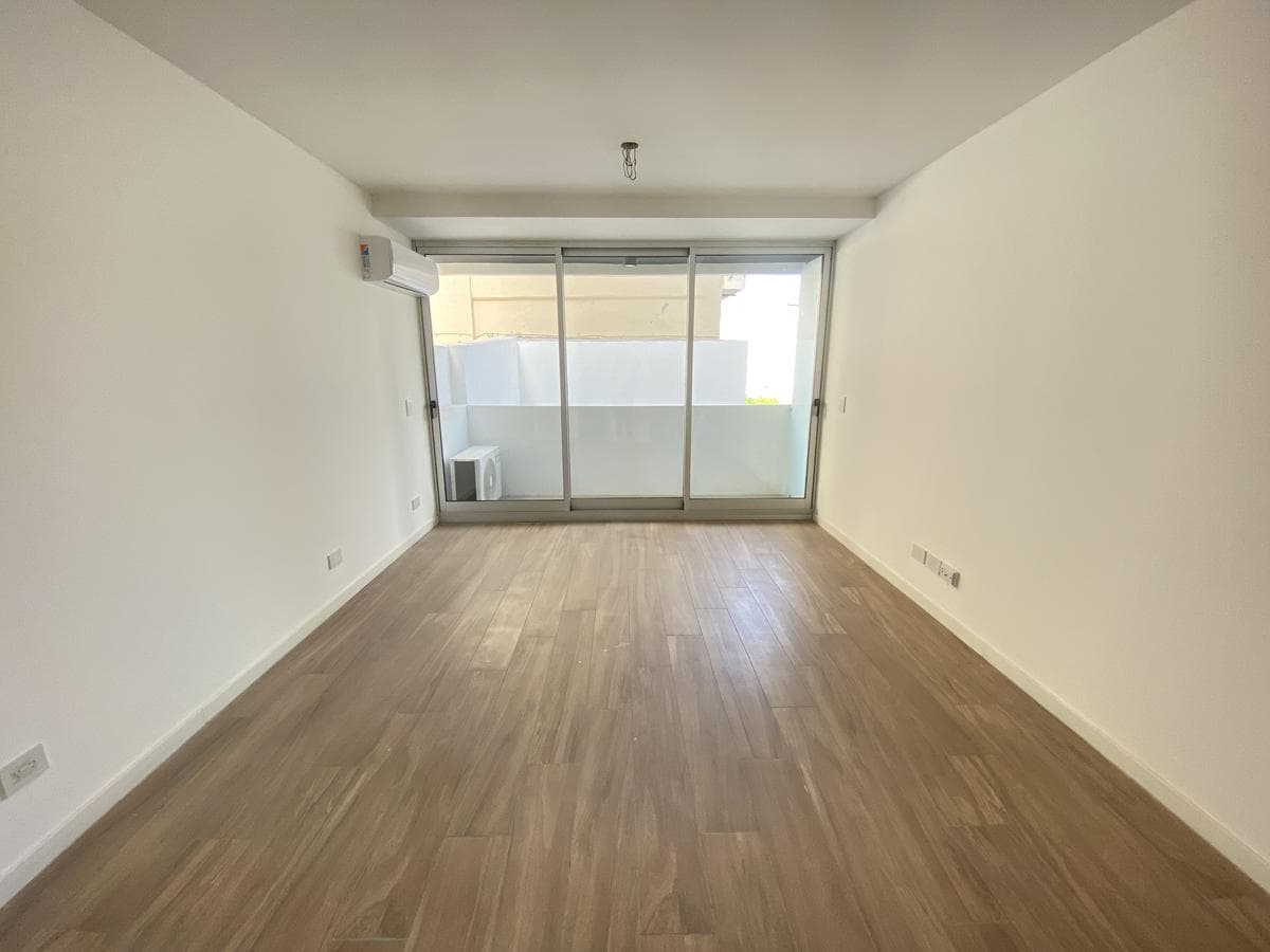 Departamento en Almagro, Lambare al 1100 — foto 1 de 6